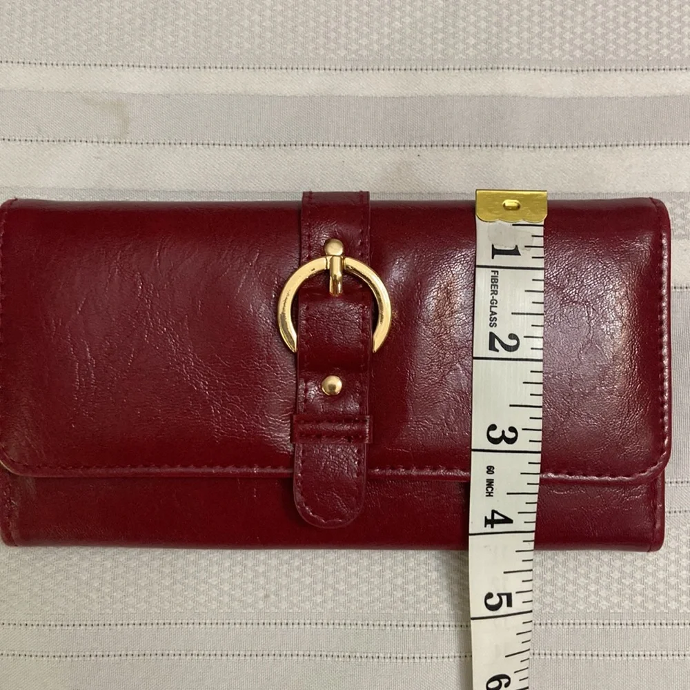 Red Womens Trifold Wallet-Snap Closures Zippered Compartments-Card Slot …